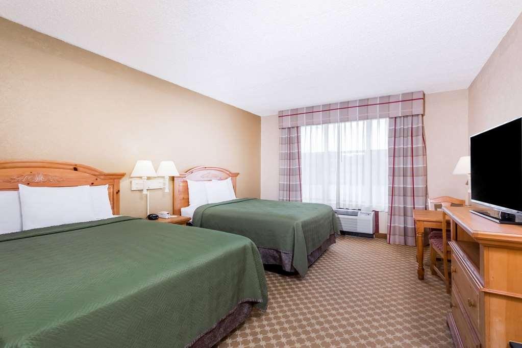 Wingate By Wyndham Savannah Gateway Room photo